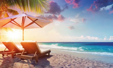 Sonnenuntergang am Strand